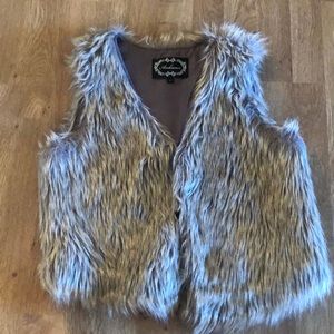Taupe colored vest size large
